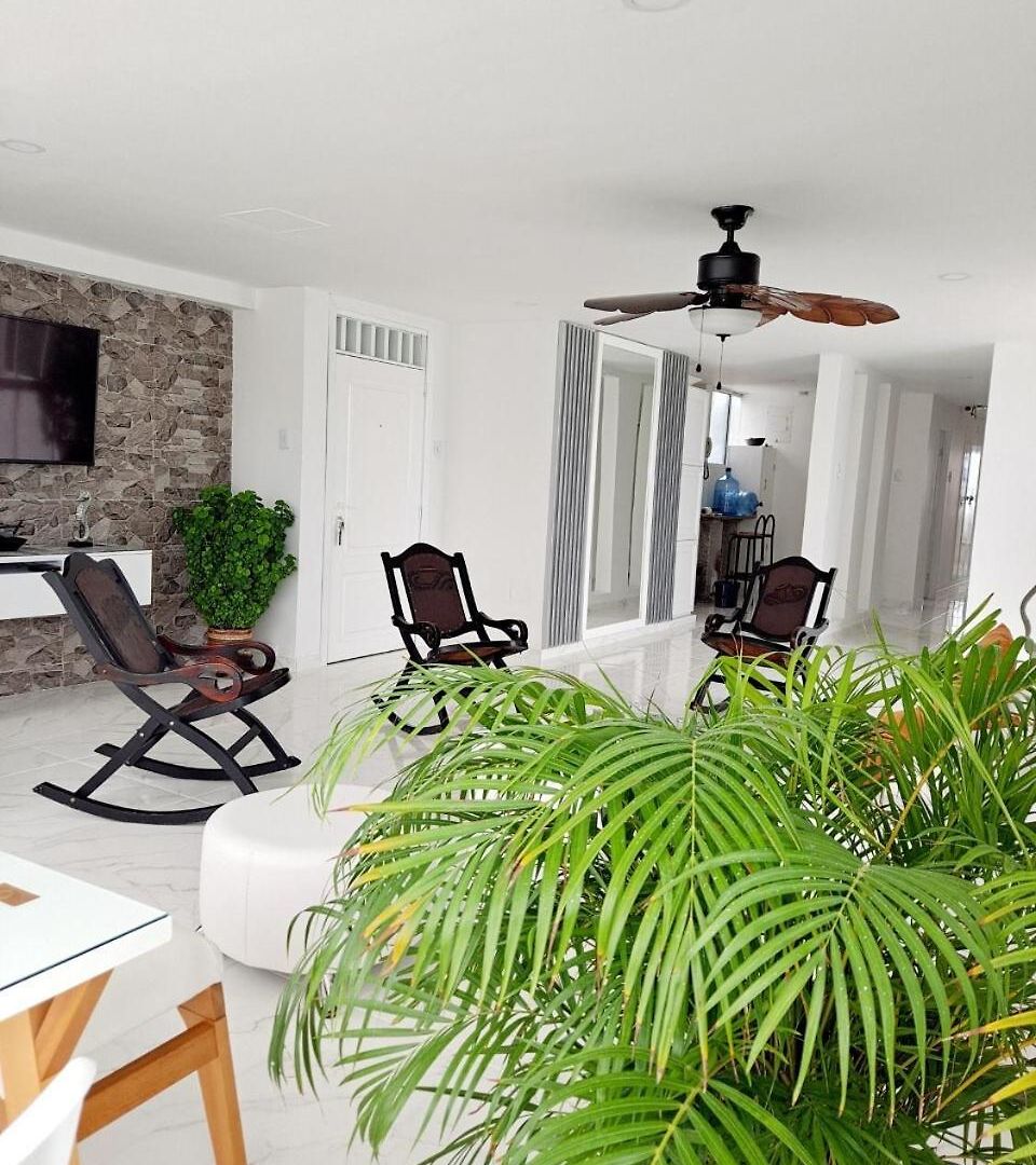 Large And Beautiful Oceanfront Penthouse * Cartagena