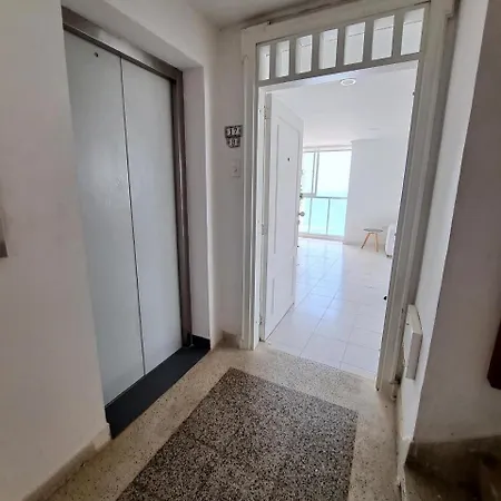 Large And Beautiful Oceanfront Penthouse Apartamento Cartagena